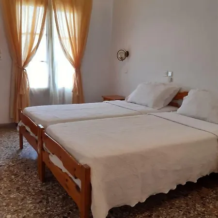 George Chrisi Ammoudia