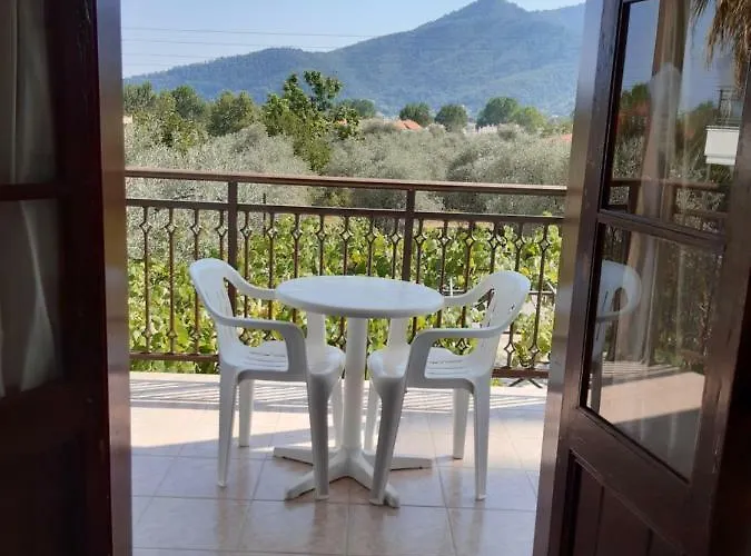 George * Chrysi Ammoudia